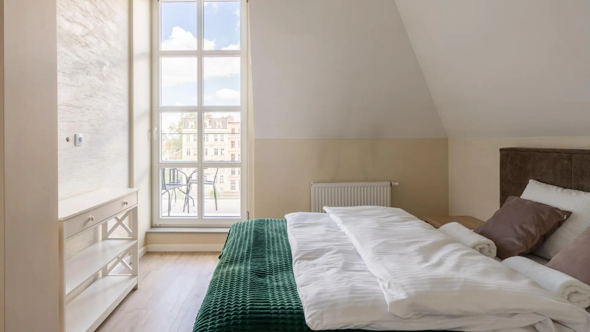 Apartment Rentplanet - Bulwar Staromiejski Breslau
