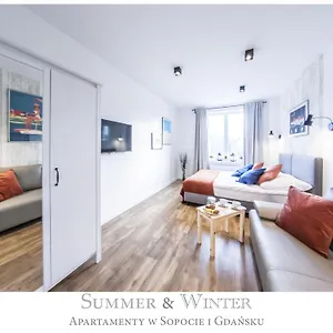 Family Luxury Comfort Old Town Apartament, 1-8, 2 Sypialnie I Salon, Parking W Cenie , Gdansk Poland