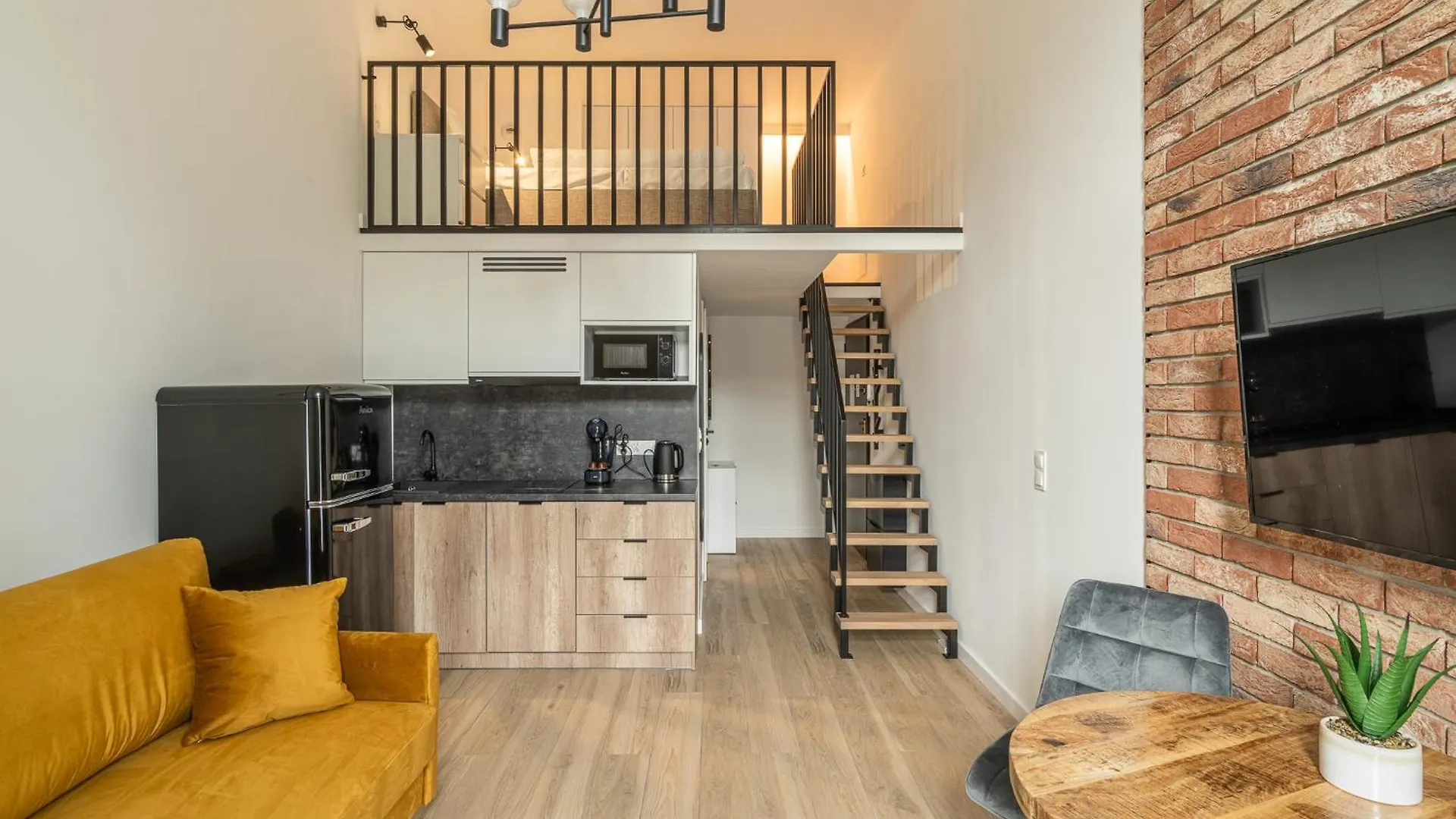 Rentplanet - Bulwar Staromiejski Wroclaw Poland